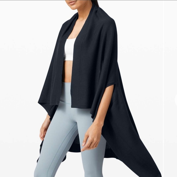 Lululemon Forward Fliw Poncho Rhino Grey - Picture 4 of 13